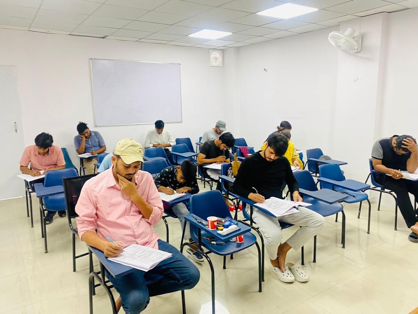 Shubhra Ranjan Shubhra Ranjan Lucknow photo 2